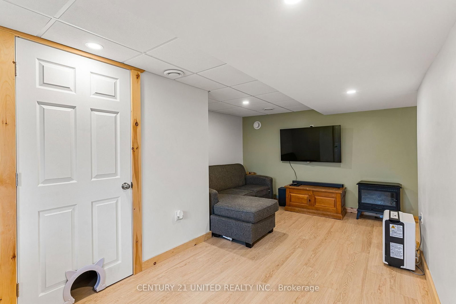 1001 English Circle • Highlands East, ON photo 38