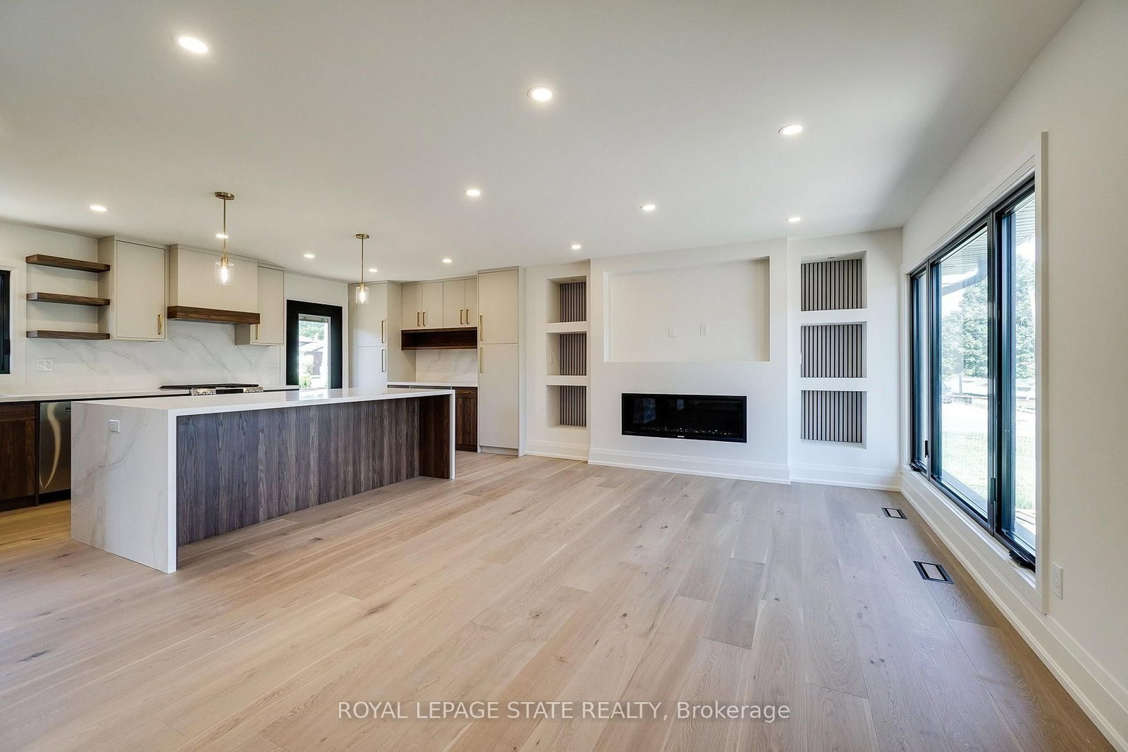 24 Royce Avenue • Hamilton, ON photo 13