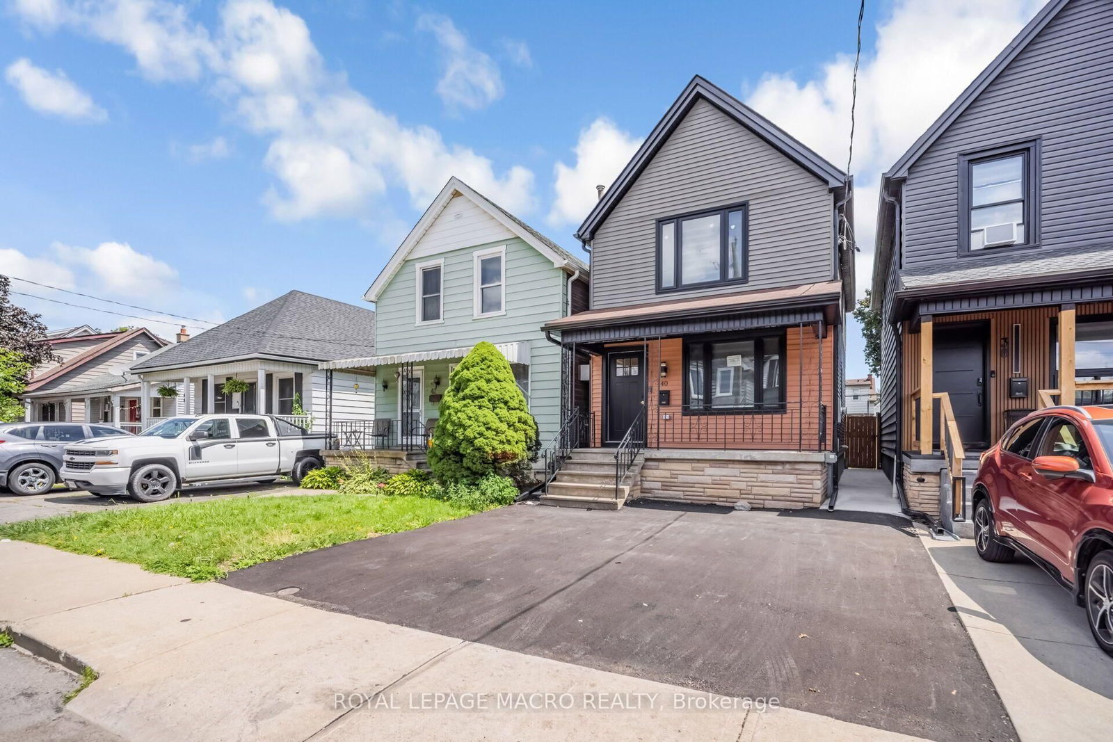 40 Glendale Avenue N • Hamilton, ON photo 3