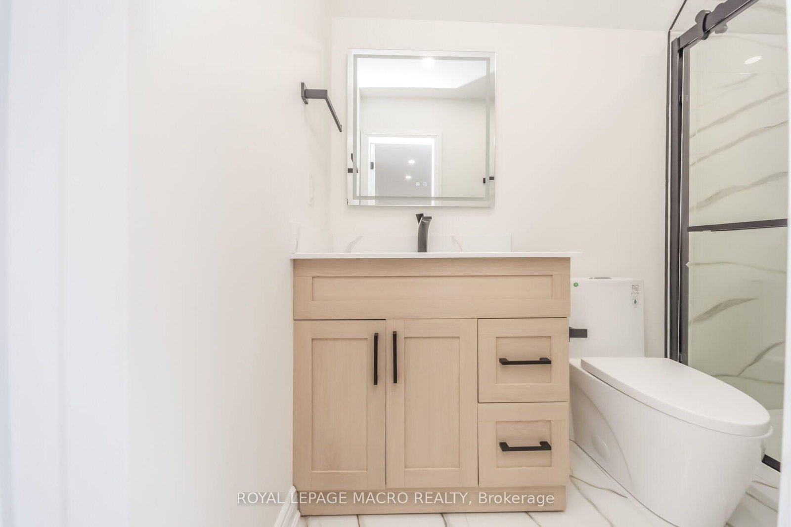 40 Glendale Avenue N • Hamilton, ON photo 34