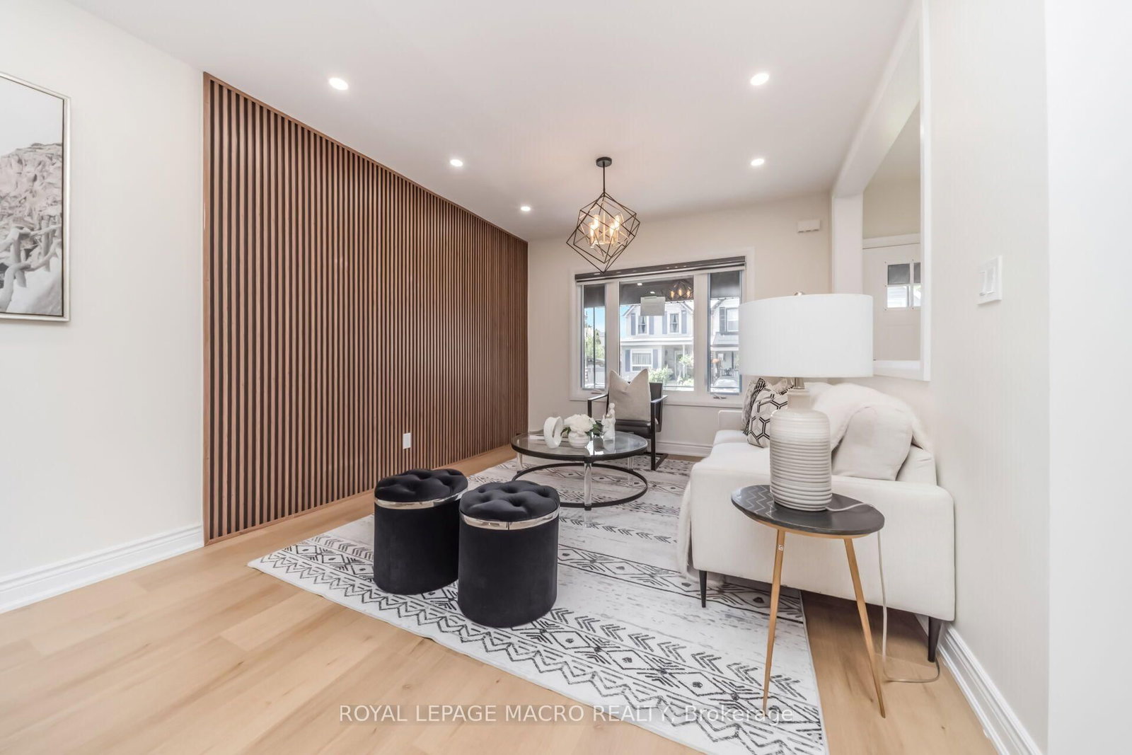 40 Glendale Avenue N • Hamilton, ON photo 8
