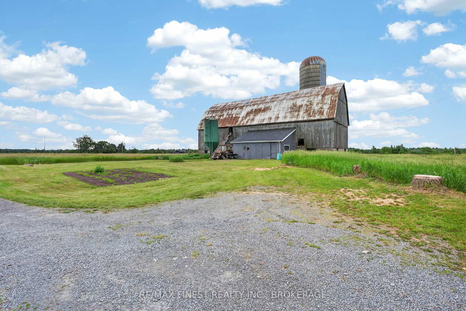 Listing Image 35