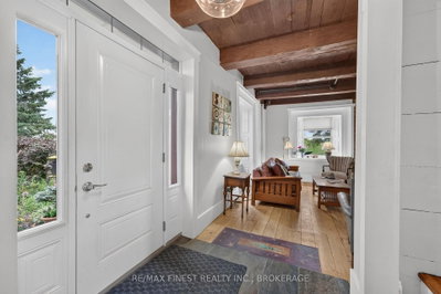 1158 County Road 27 • Newburgh, ON photo 4