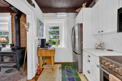 1158 County Road 27 • Newburgh, ON photo 7