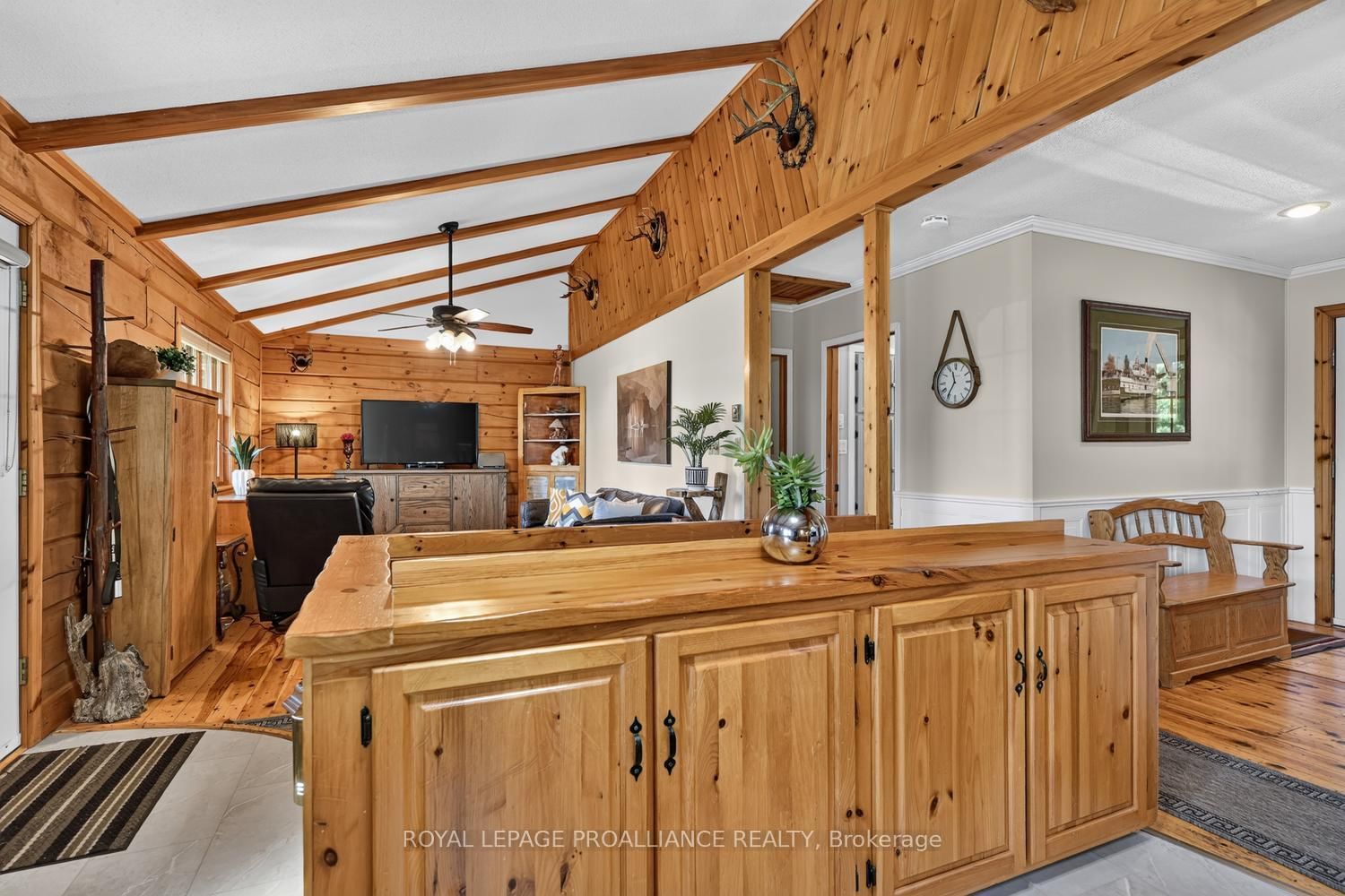 358 Kitley Line 9 Line • Elizabethtown-Kitley, ON photo 13