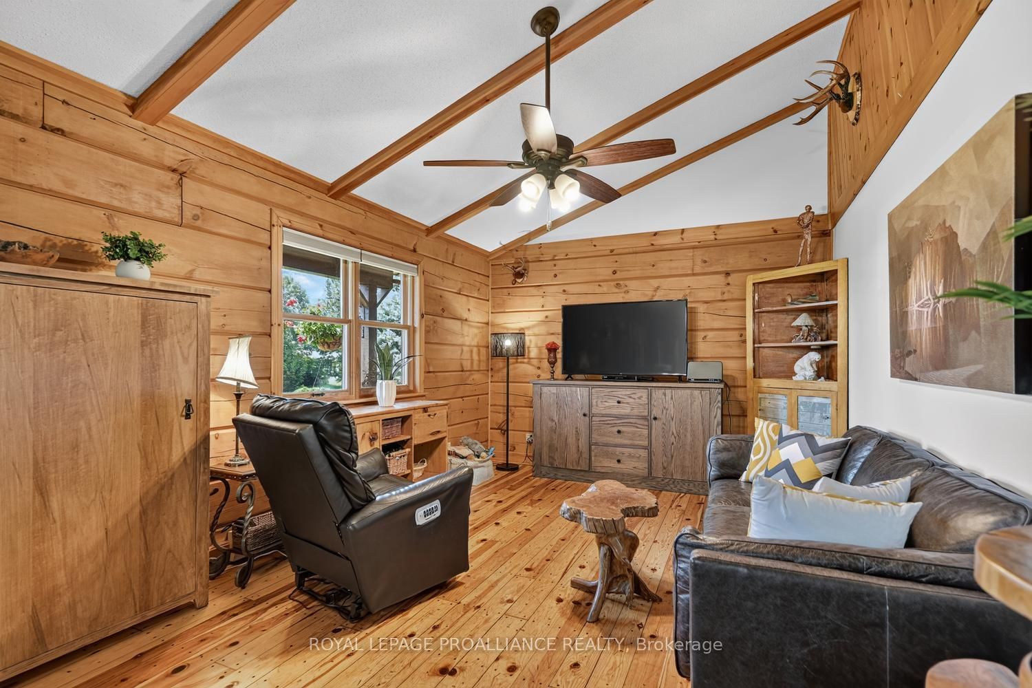 358 Kitley Line 9 Line • Elizabethtown-Kitley, ON photo 17