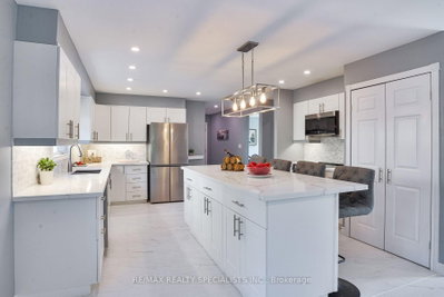 15 Lankin Avenue • Bracebridge, ON photo 5
