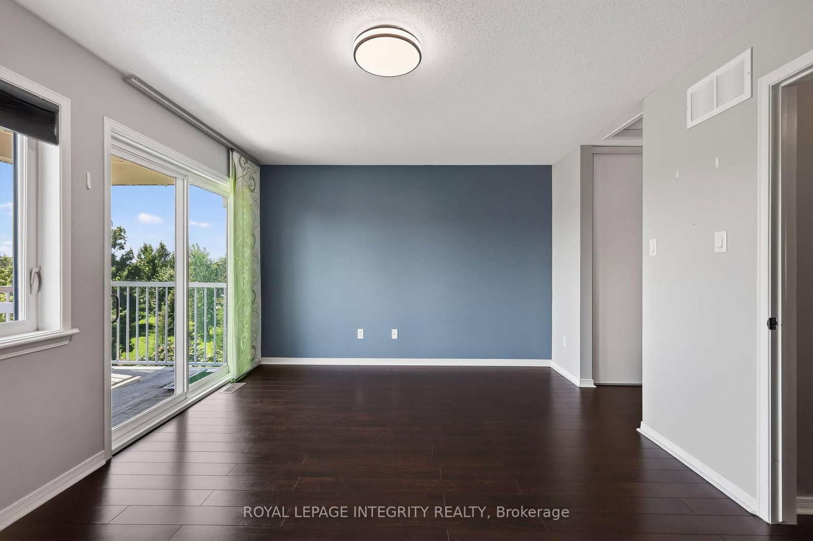 635 Reardon Private • Ottawa, ON photo 20