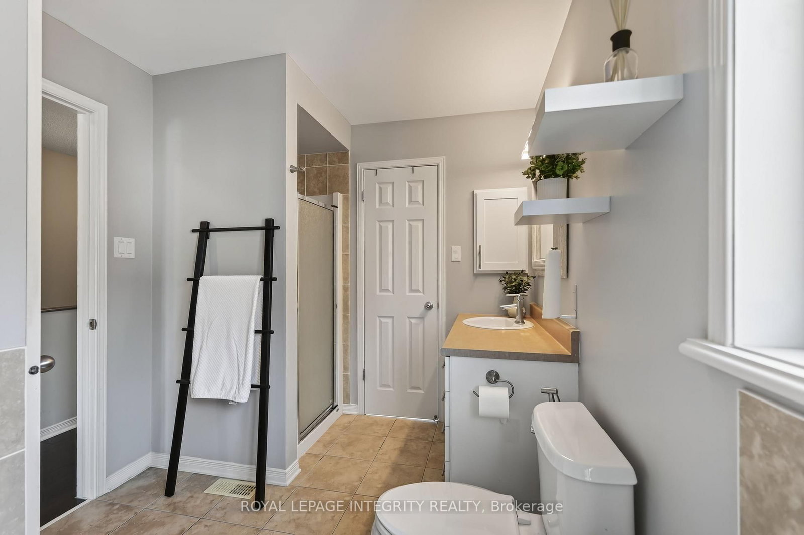 635 Reardon Private • Ottawa, ON photo 24