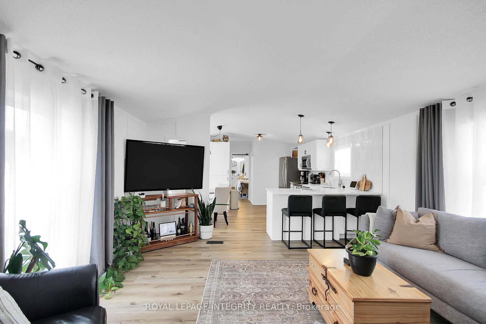 6727 Chris Tierney Private • Ottawa, ON photo 10