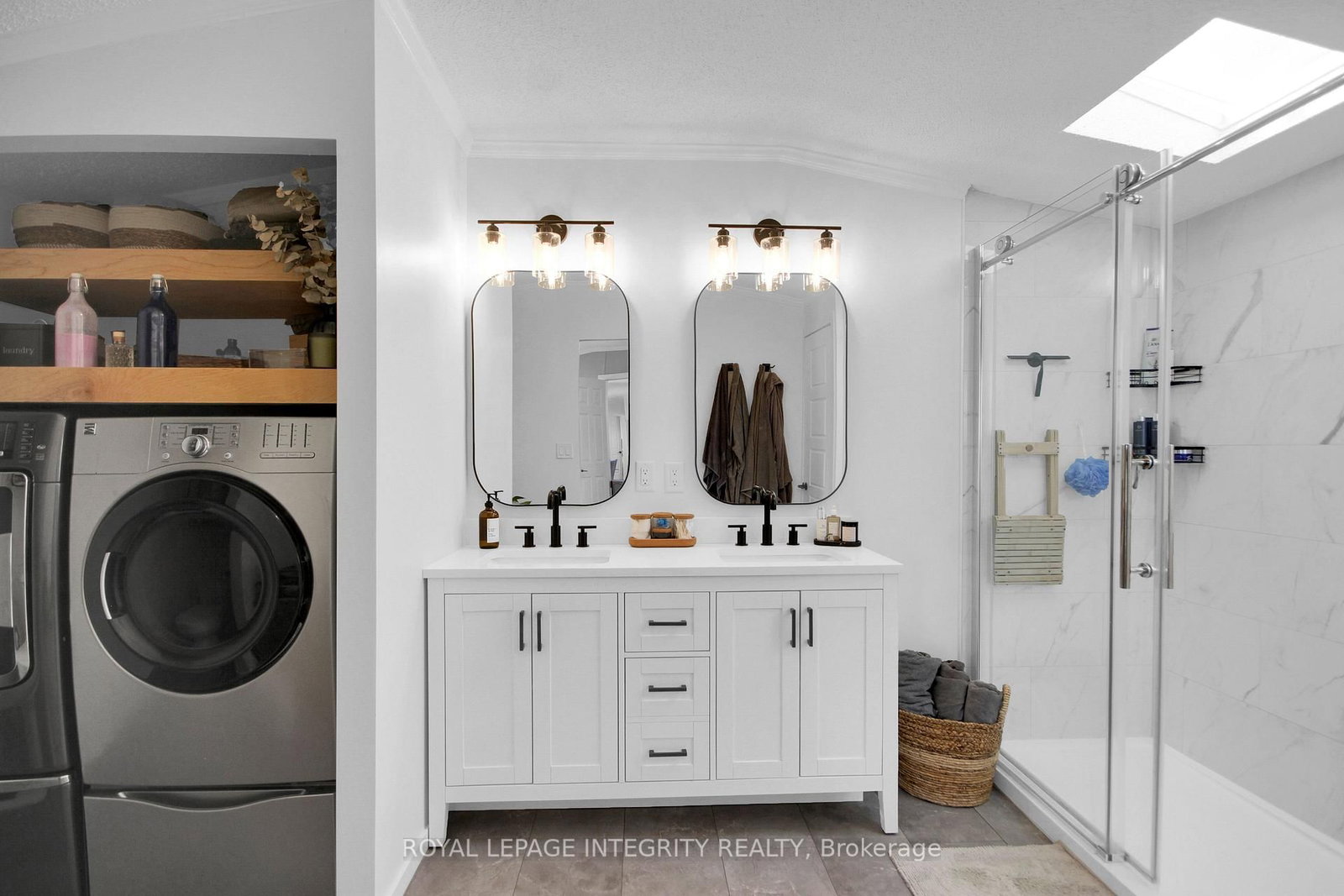 6727 Chris Tierney Private • Ottawa, ON photo 23