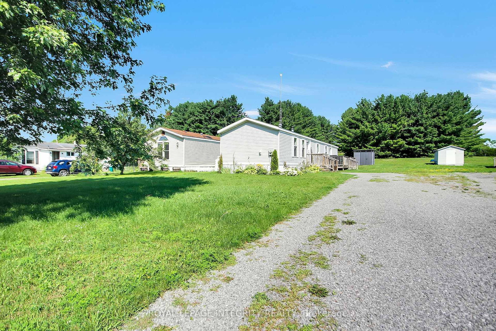 6727 Chris Tierney Private • Ottawa, ON photo 29