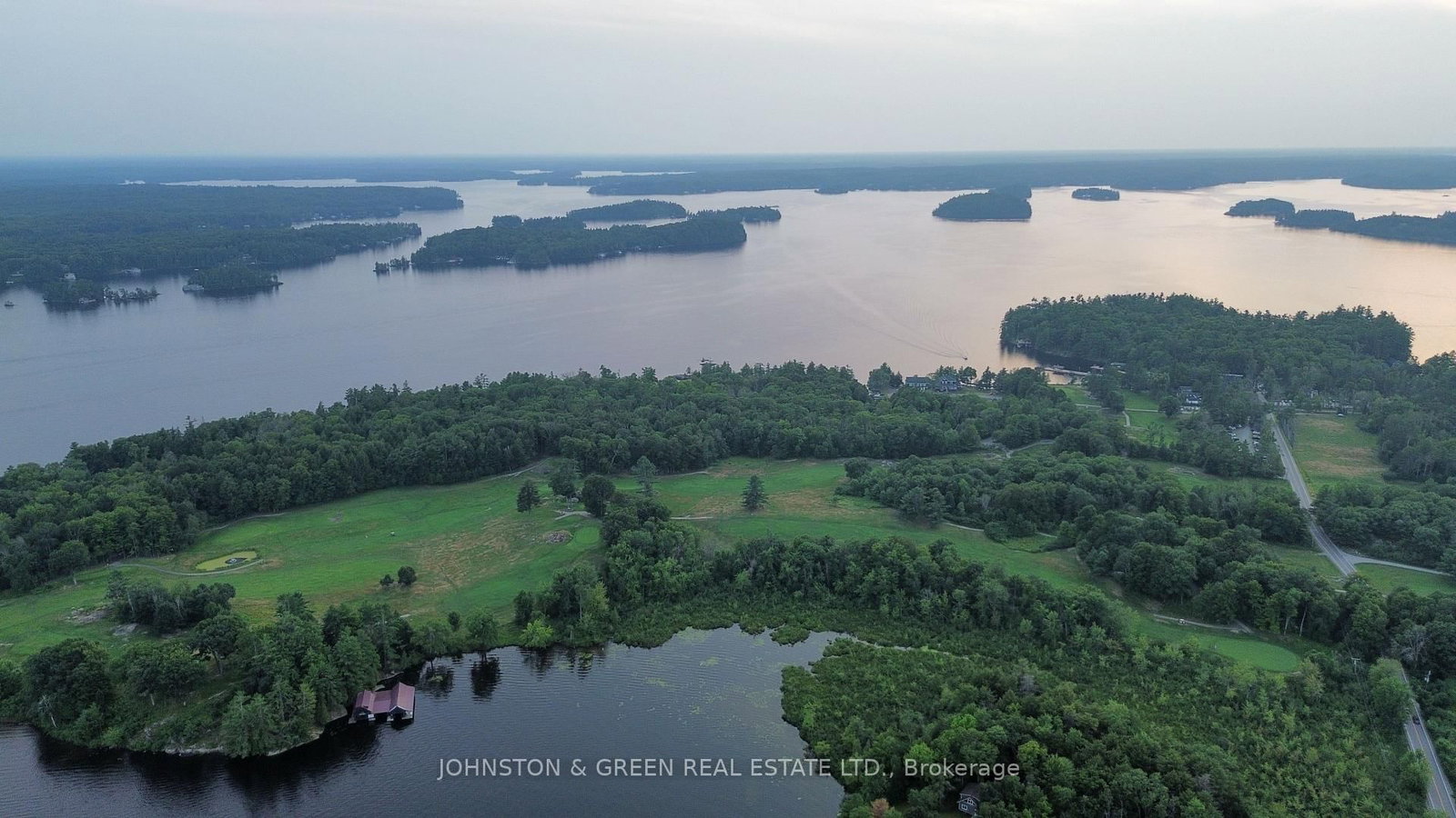 1110-1112 Beaumaris Road • Muskoka Lakes, ON photo 10