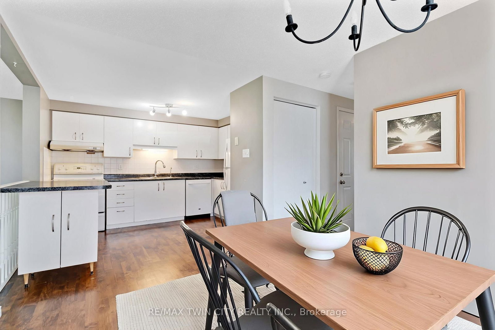 129 KOVAC Road • Cambridge, ON photo 31