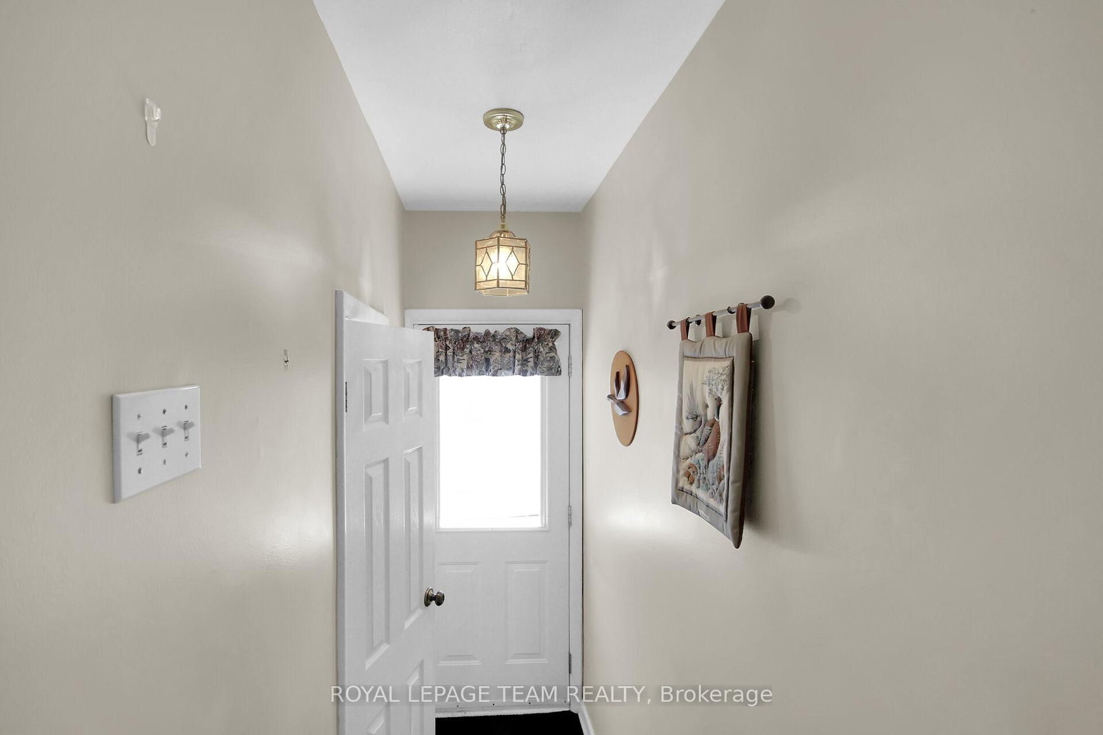 962 Dynes Road • Ottawa, ON photo 15
