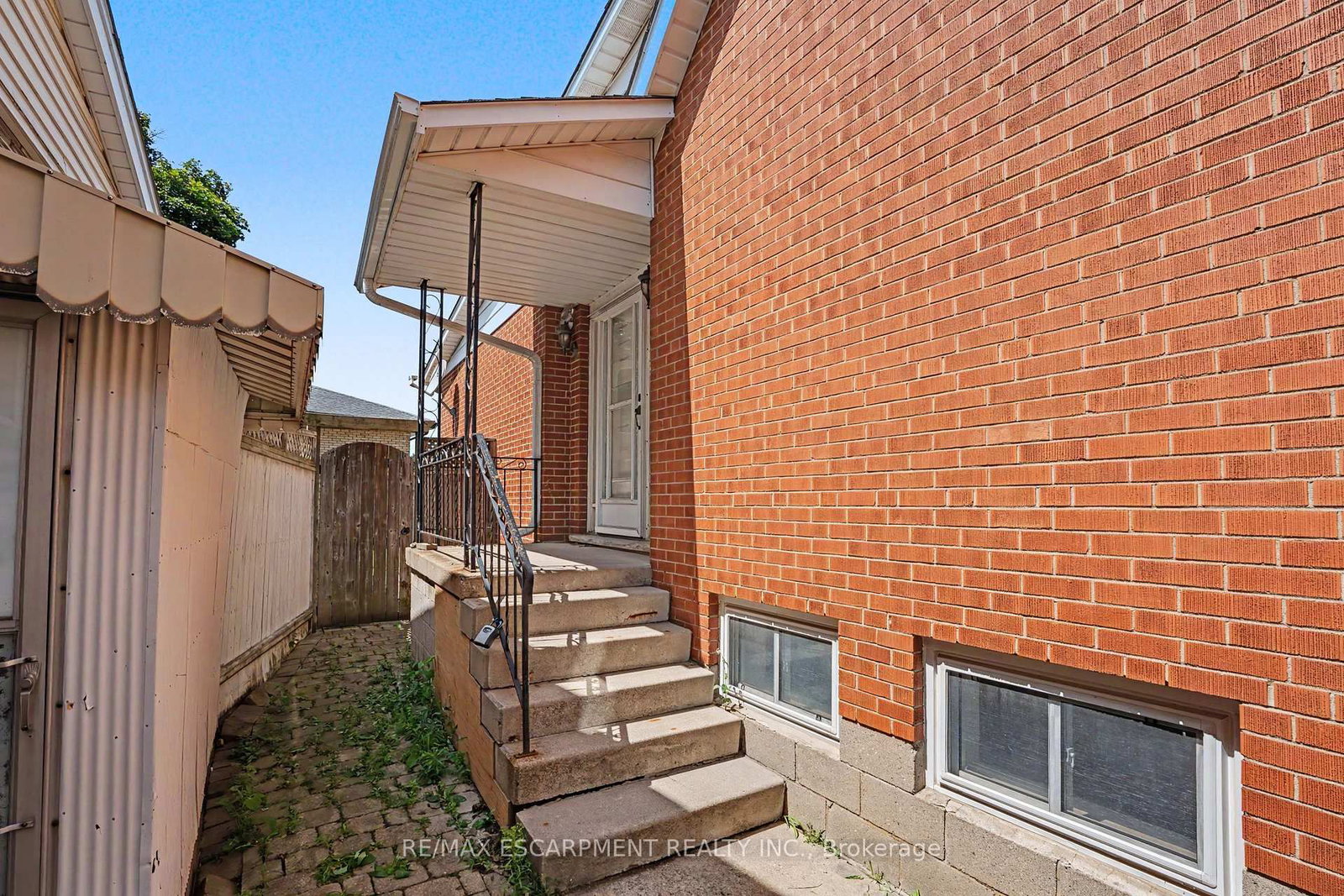 100 Hardale Crescent • Hamilton, ON photo 36