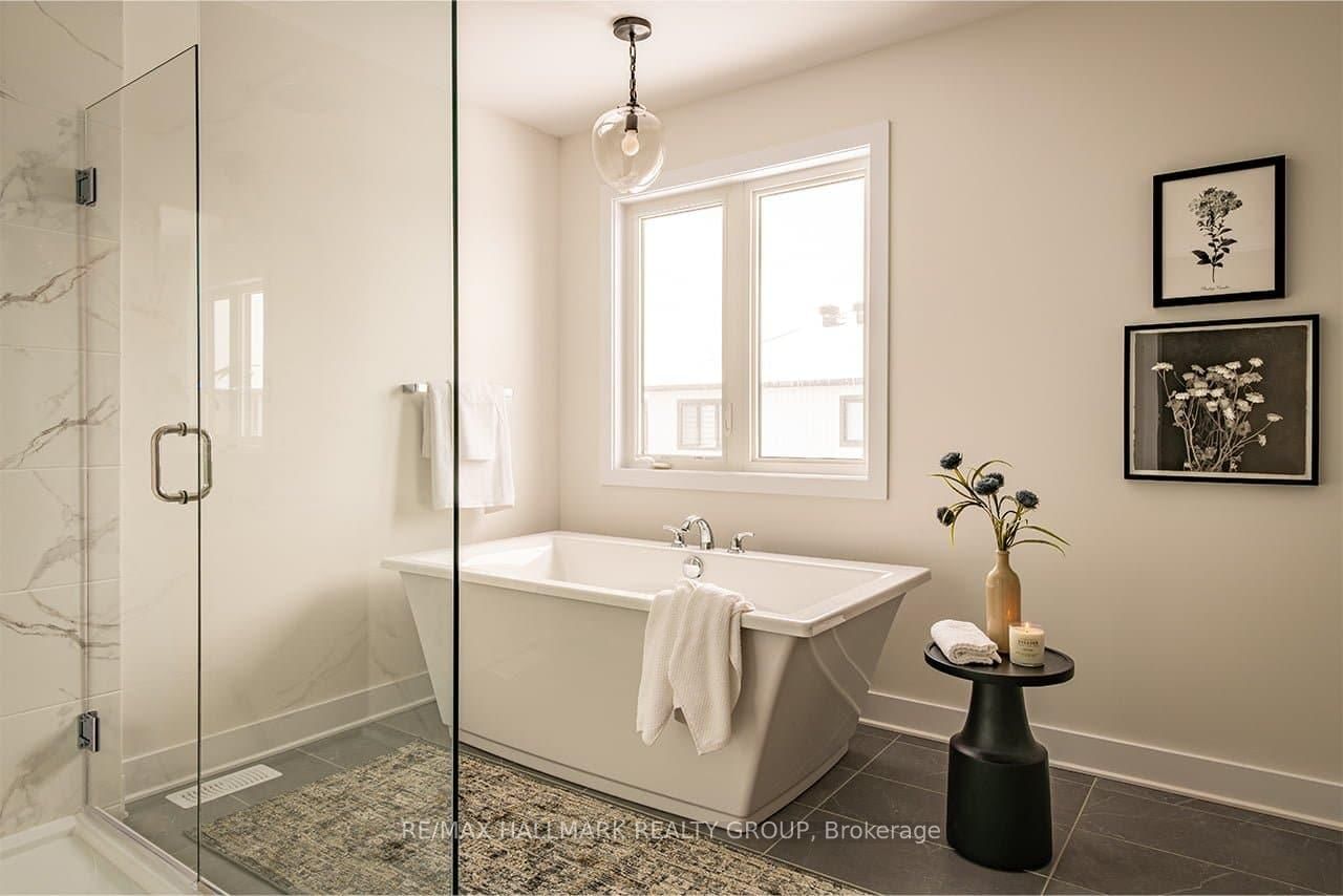 726 Kenny Gordon Avenue • Ottawa, ON photo 16