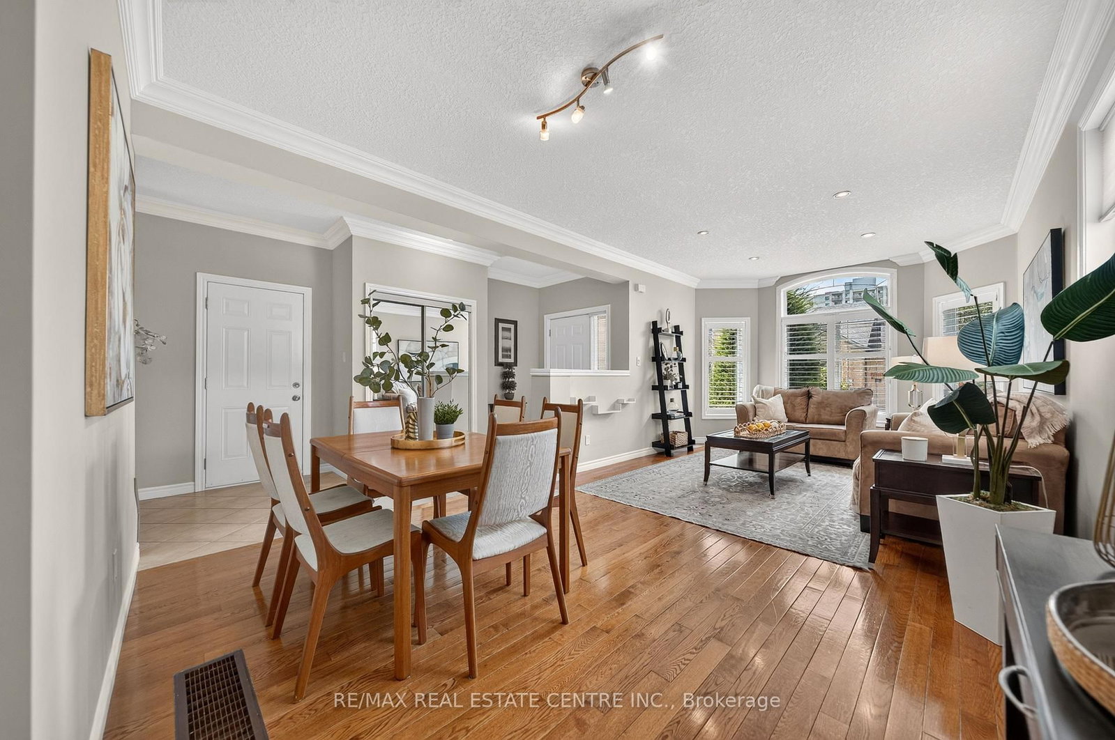 24 Knack Lane • Cambridge, ON photo 12
