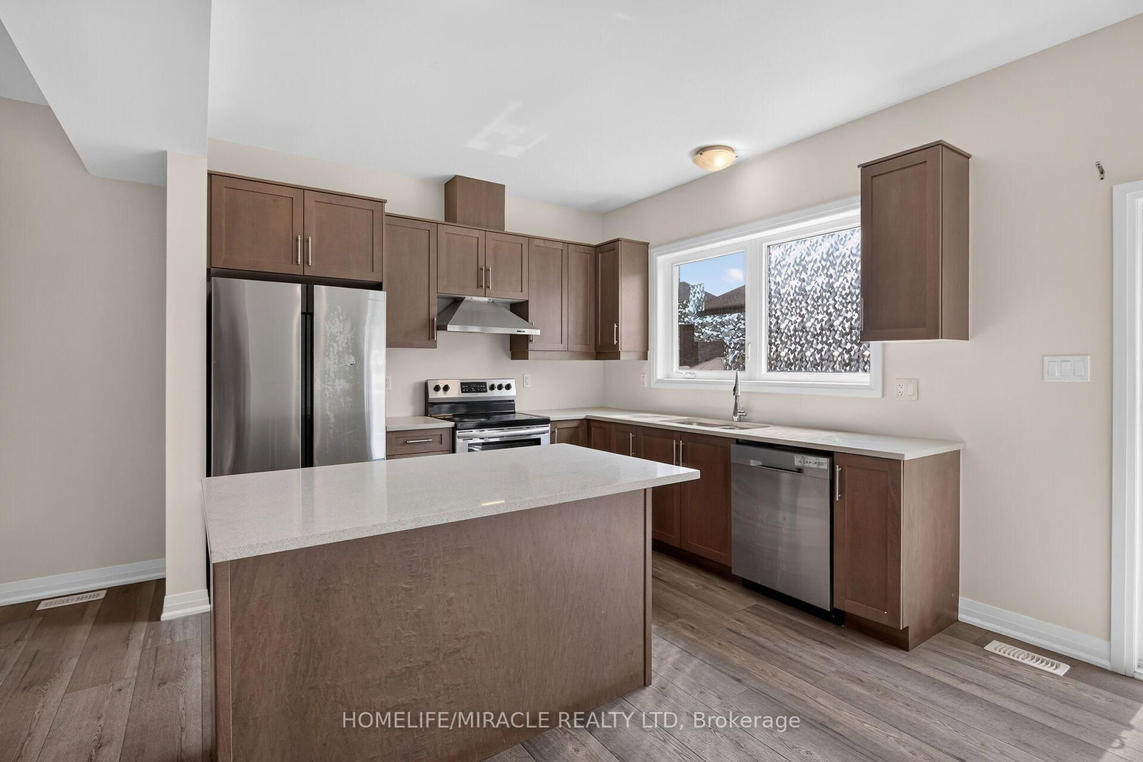 38 Jayla Lane • West Lincoln, ON photo 13