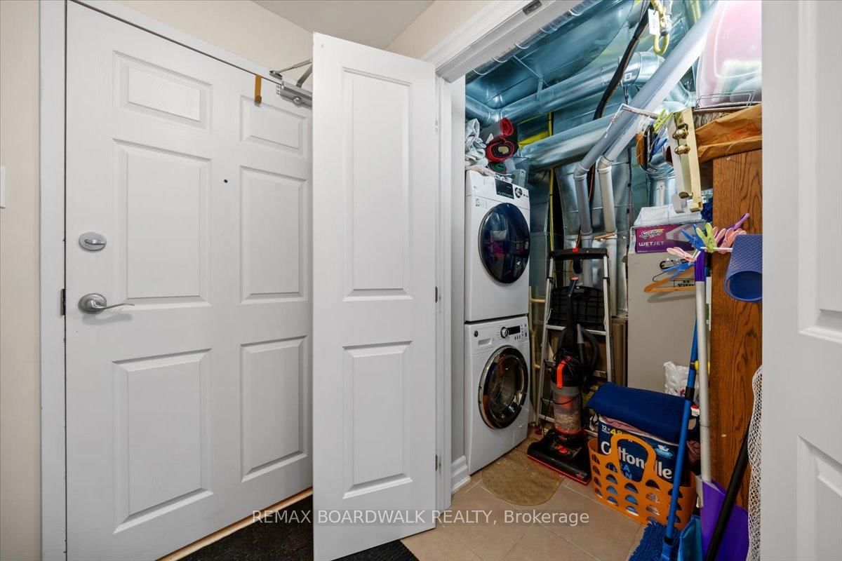 210 Janka Private • #B102 • Ottawa, ON photo 24