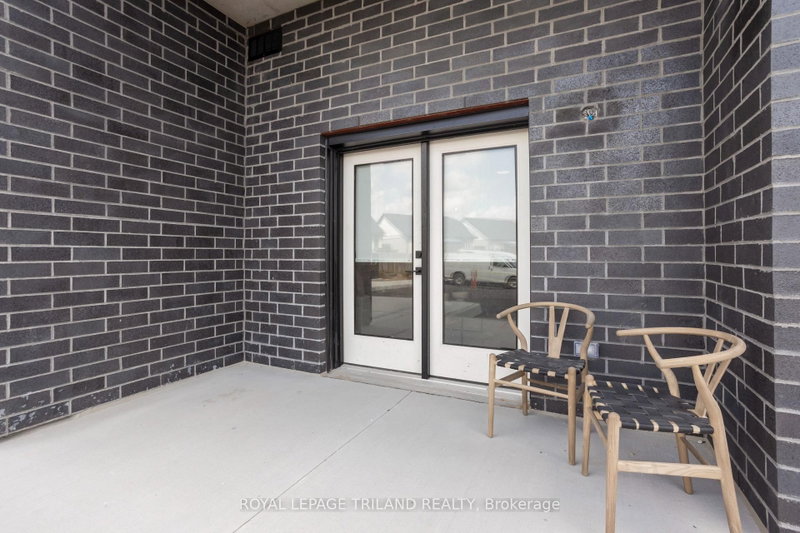 101 - 33318 Richmond Street