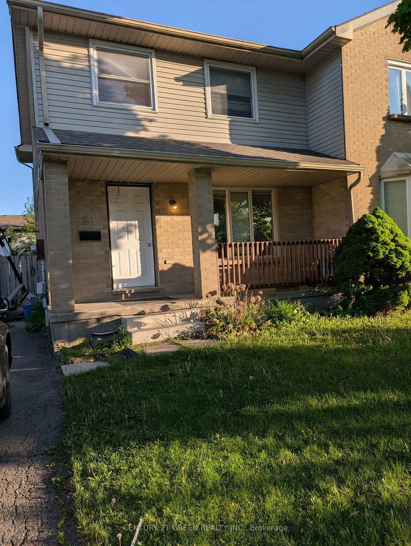 61 ASHLEY Crescent