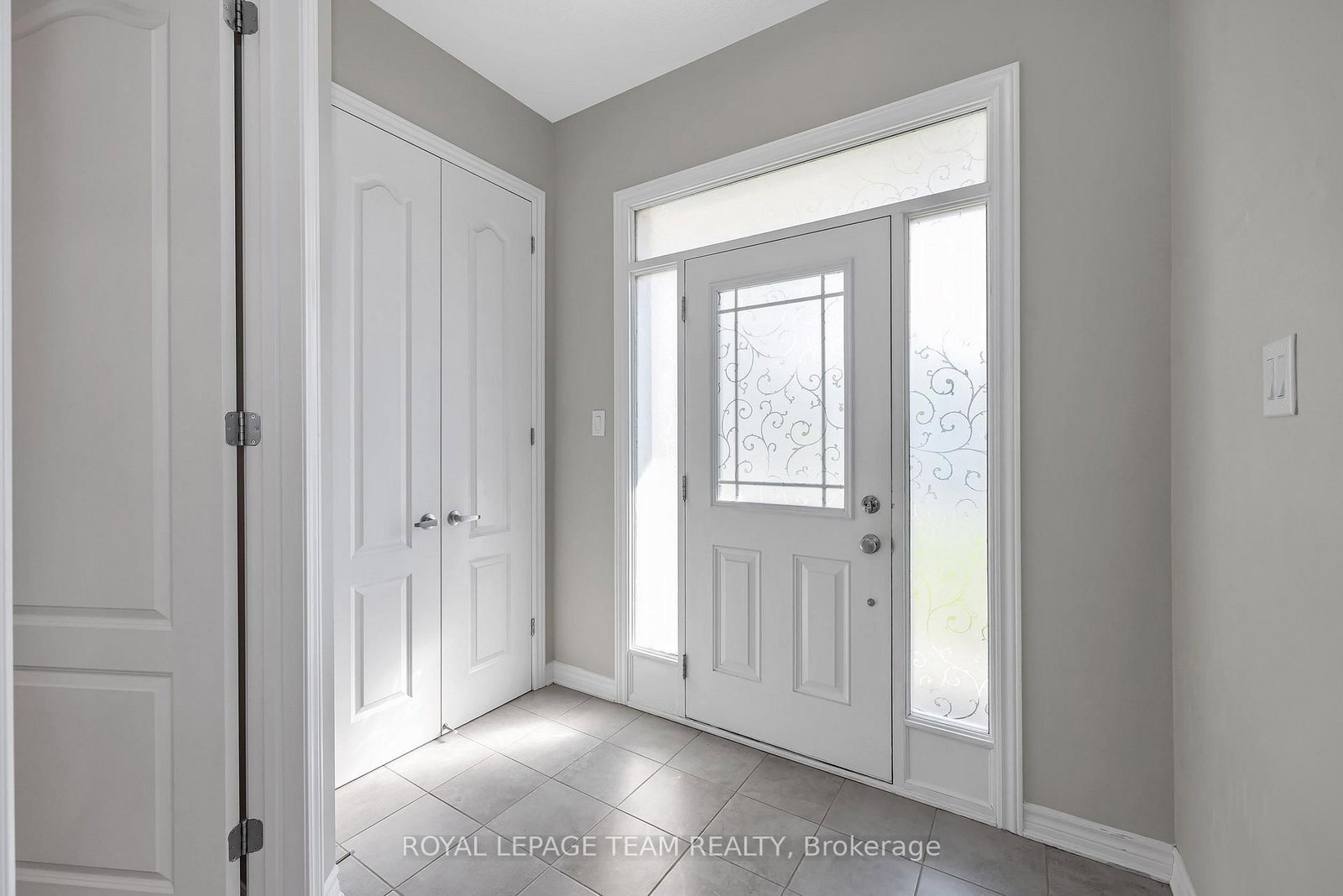 3209 Harvester Crescent • North Grenville, ON photo 4