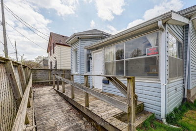 88 Flora Street • St. Thomas, ON photo 4