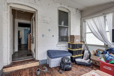 88 Flora Street • St. Thomas, ON photo 6