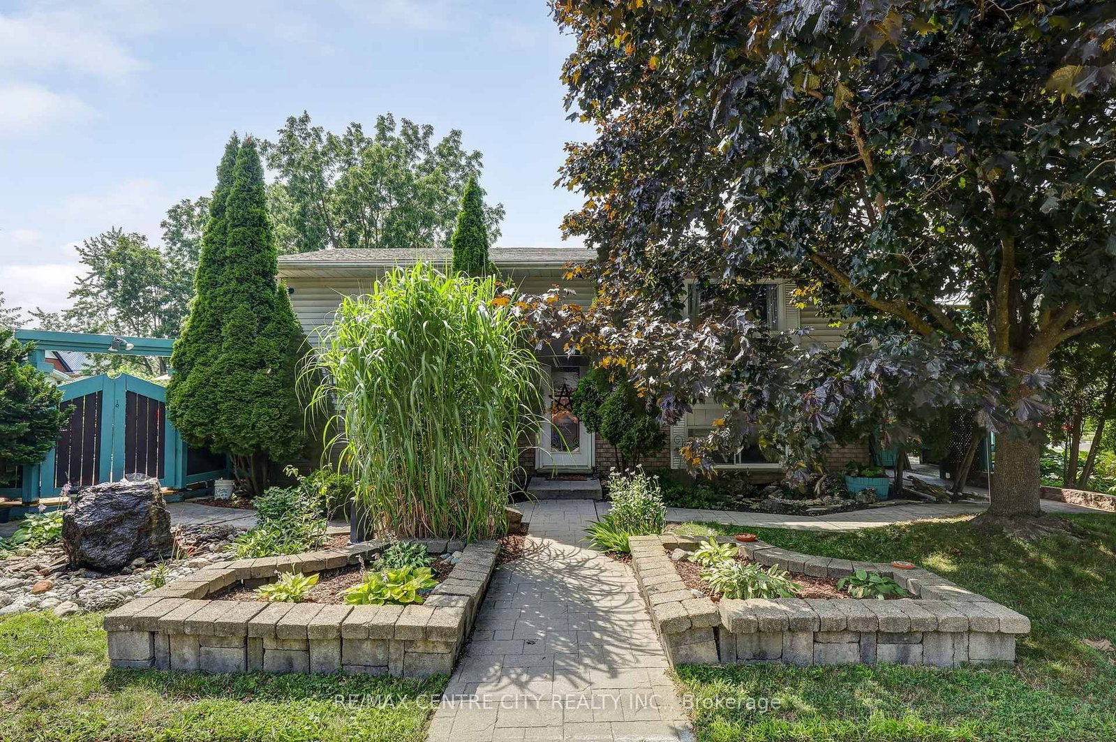37 Fifth Avenue • St. Thomas, ON photo 1