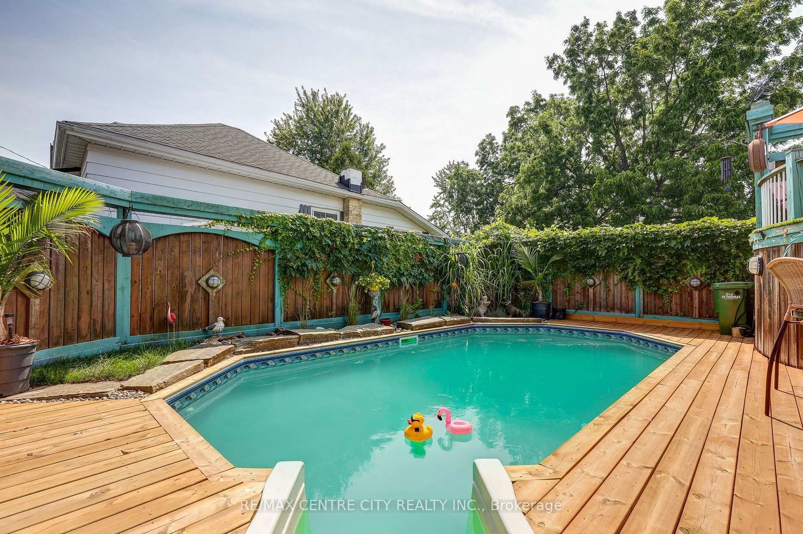 37 Fifth Avenue • St. Thomas, ON photo 16