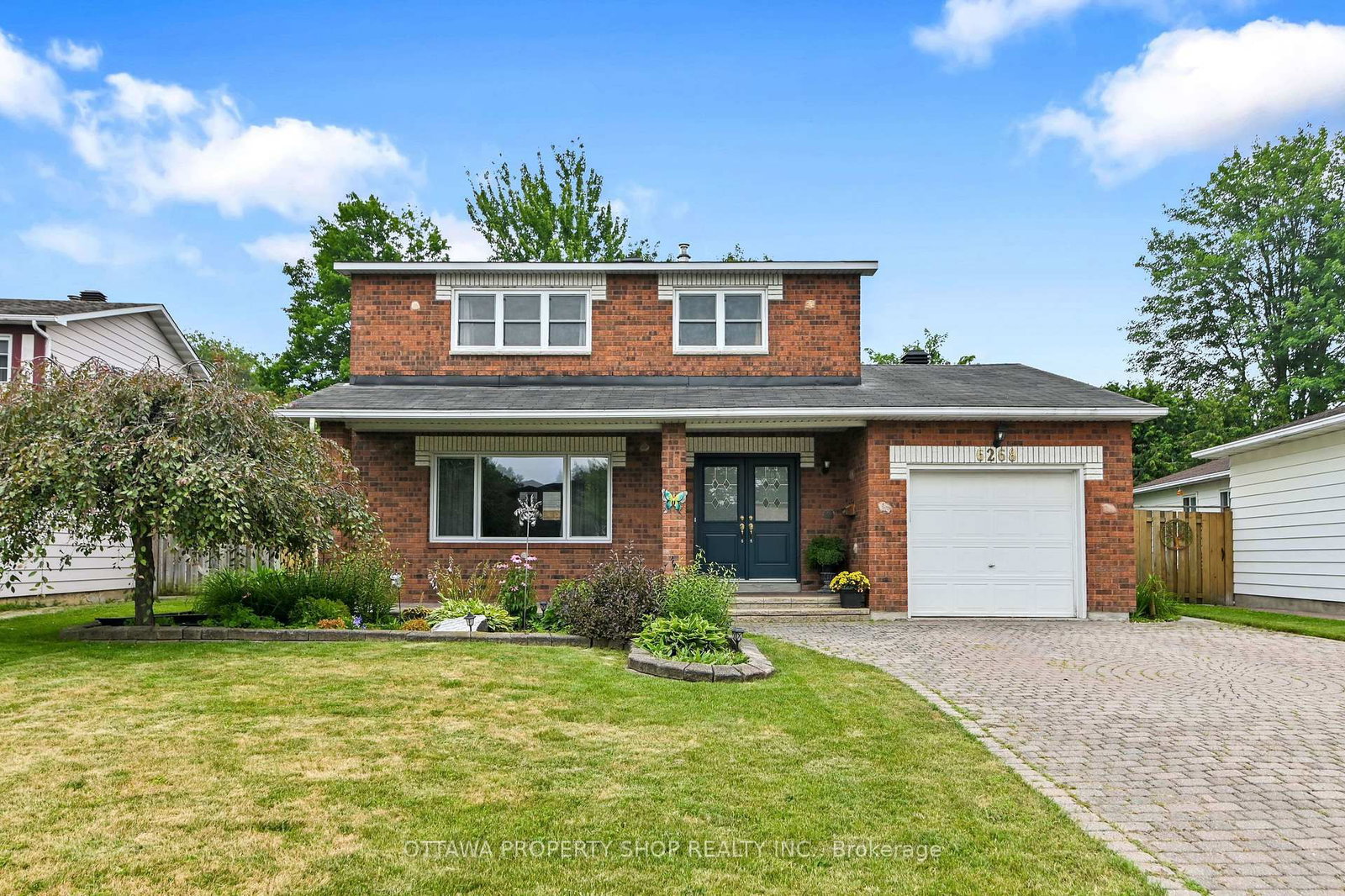 6268 Steamer Lane • Ottawa, ON photo 1