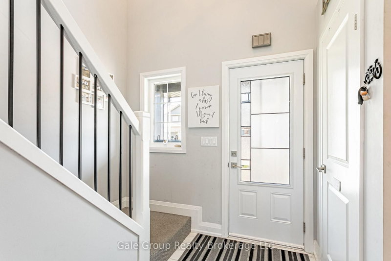 38 Amber St photo 5