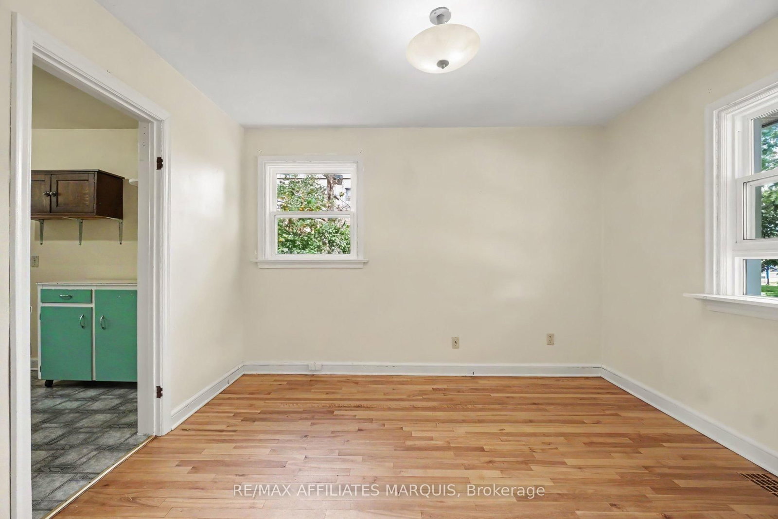 1 Withrow Ave, Ottawa, view 16