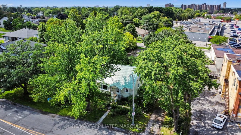 1 Withrow Avenue