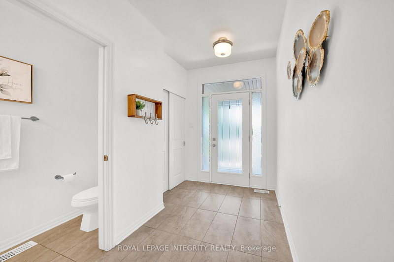 114 Hawkeswood Drive