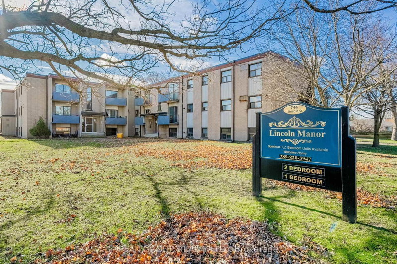 Unit 7 - 744 Lincoln Street