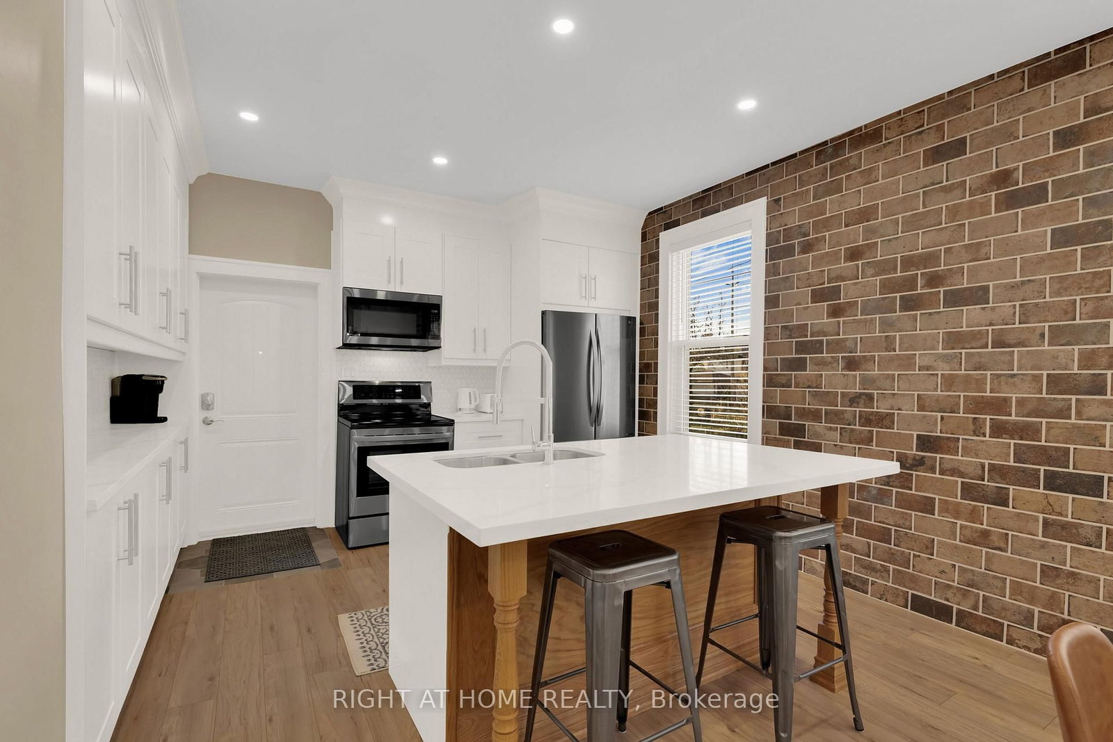 1379-1381 Pierre Avenue • Windsor, ON photo 21