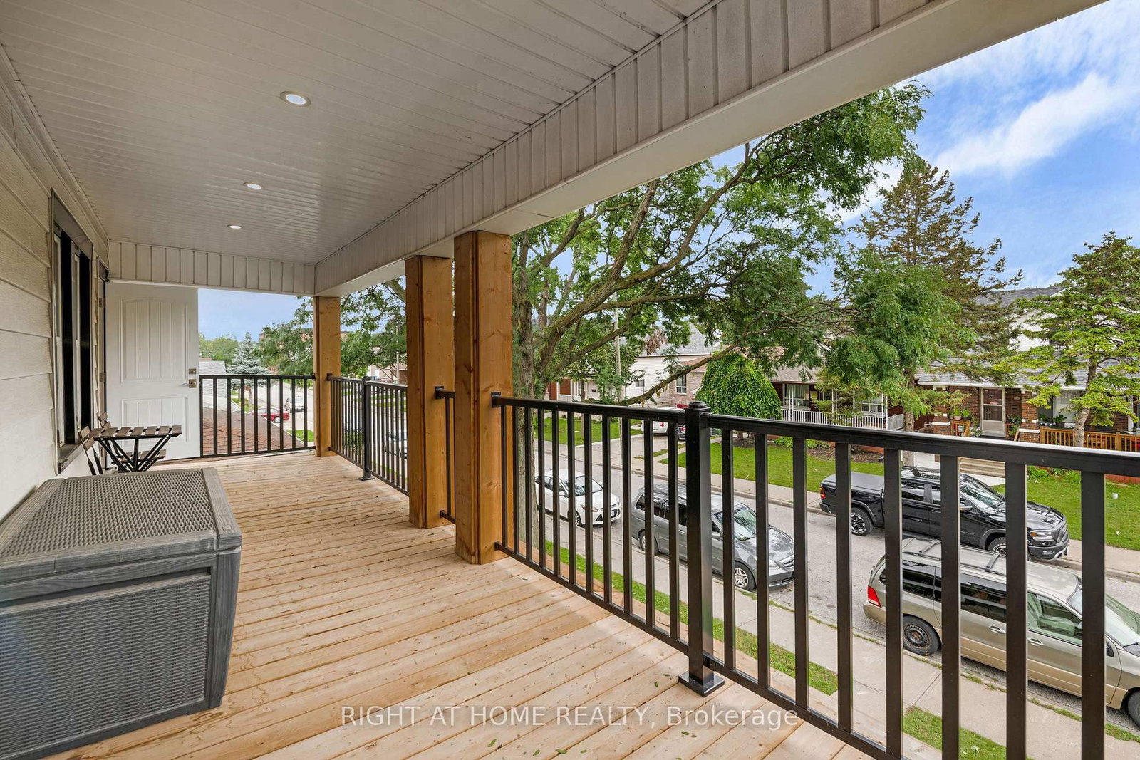 1379-1381 Pierre Avenue • Windsor, ON photo 5