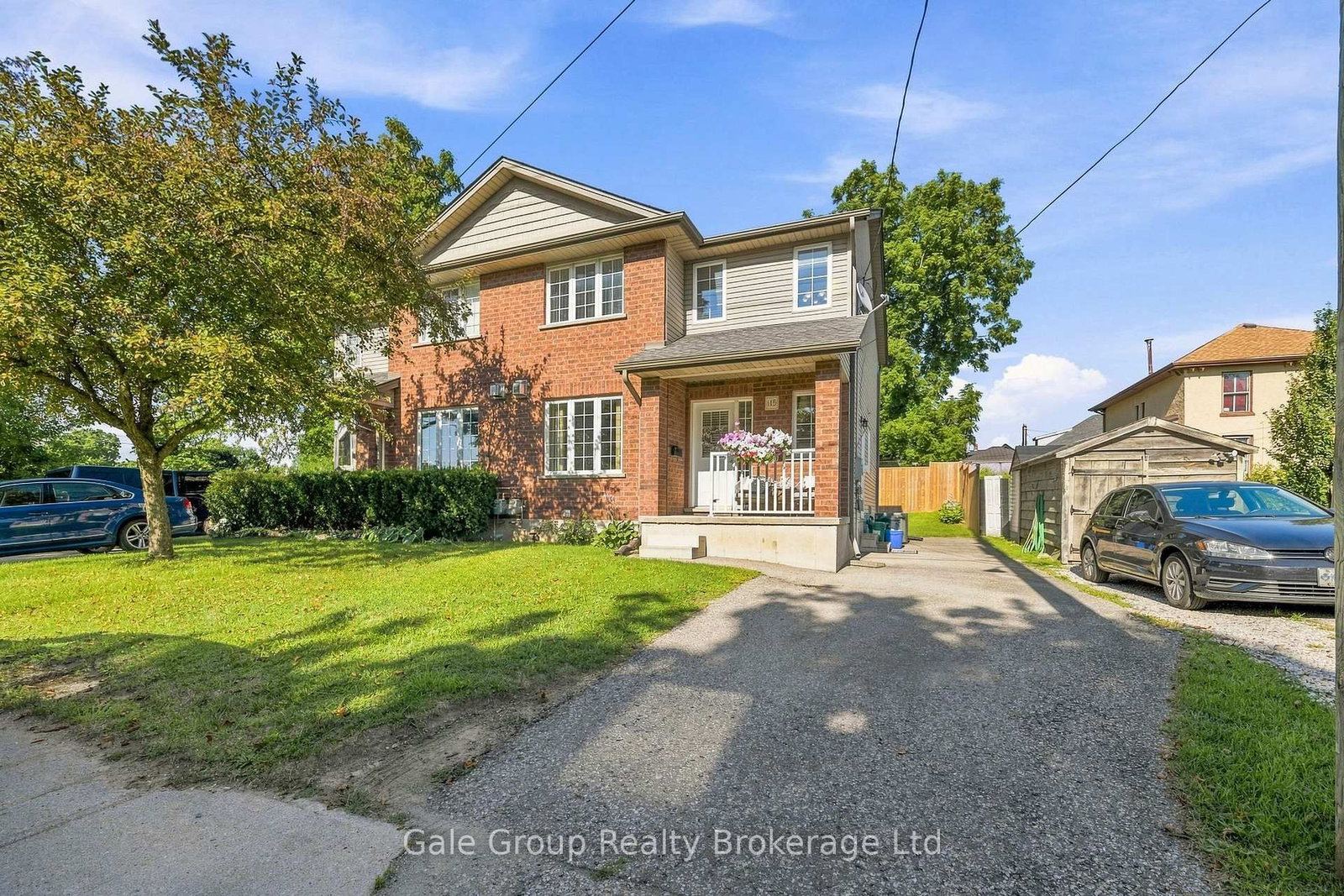 115 Burtch Street • Woodstock, ON photo 2