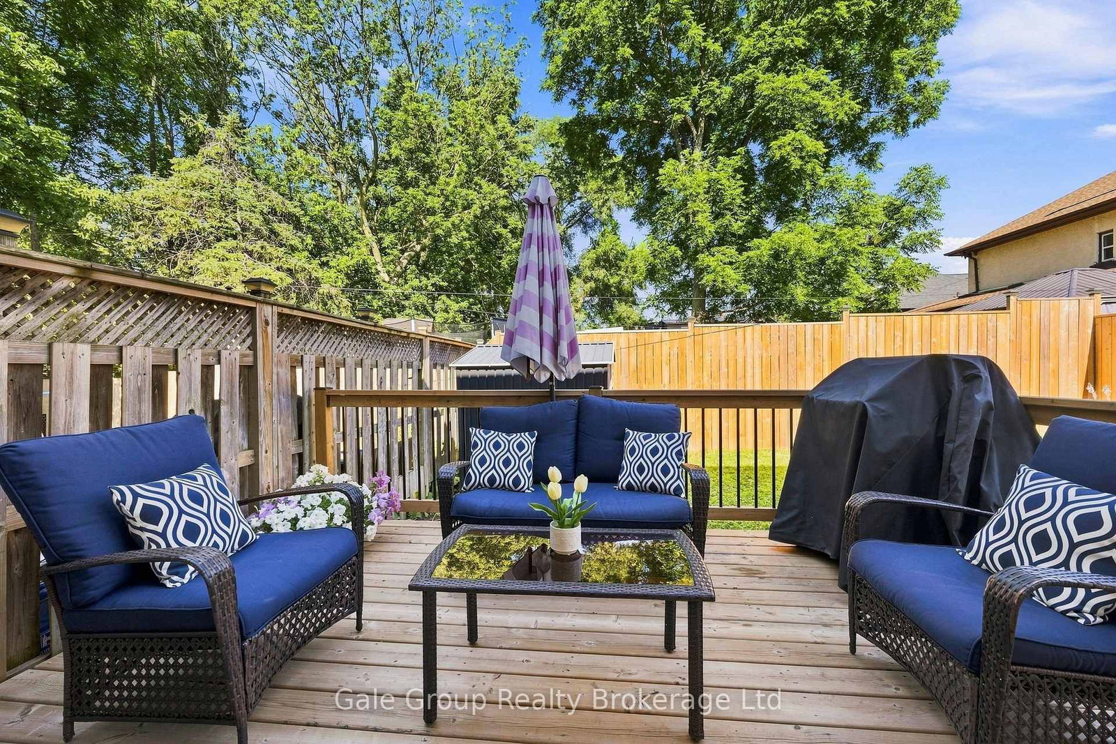 115 Burtch Street • Woodstock, ON photo 23