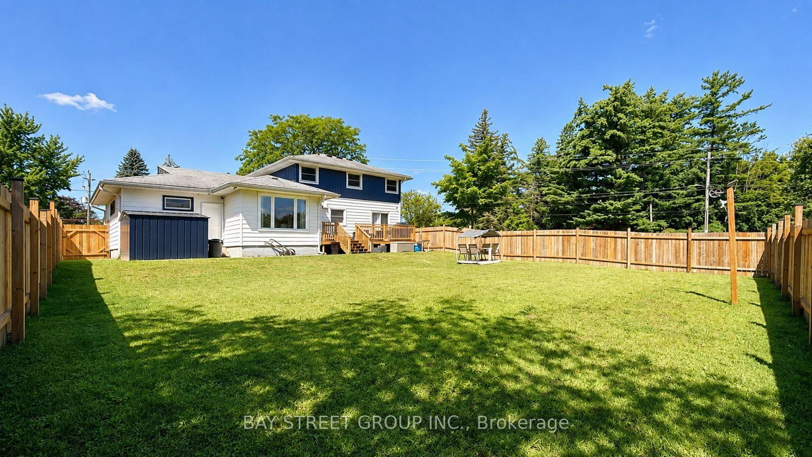3 Parkside Drive • Tillsonburg, ON photo 32