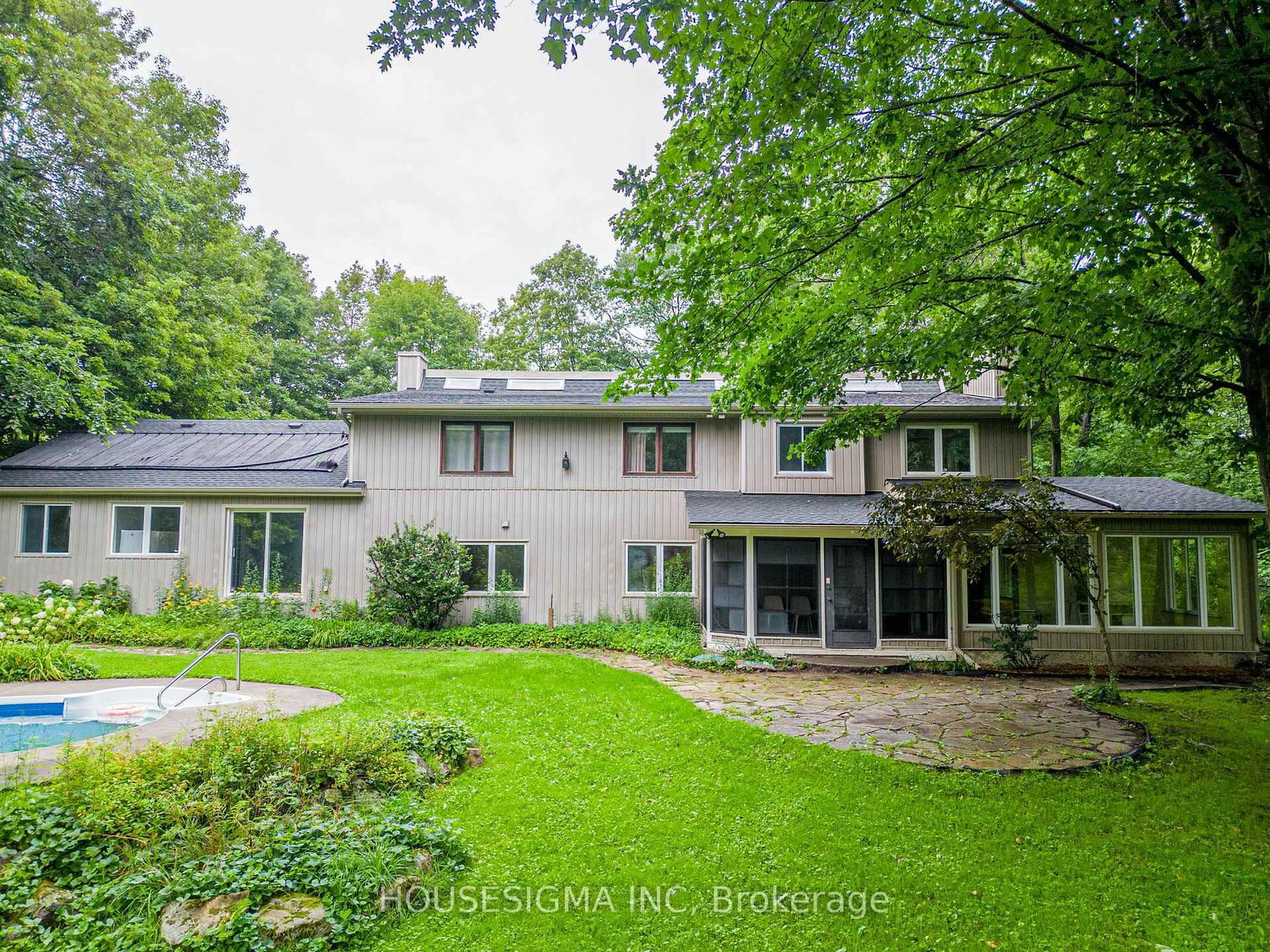 1437 Huntmar Drive • Carp, ON photo 39
