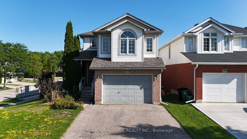 115 PEACH BLOSSOM Crescent