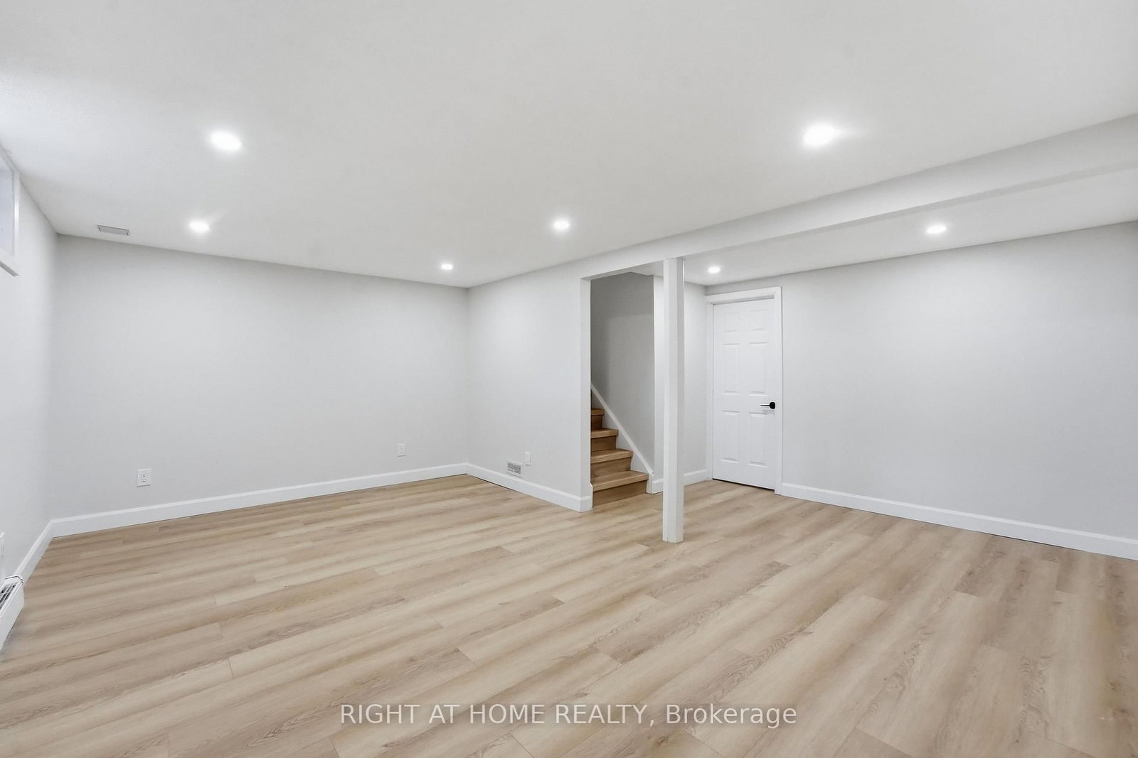 7874 Jeanne D'arc Boulevard • #3 • Ottawa, ON photo 21