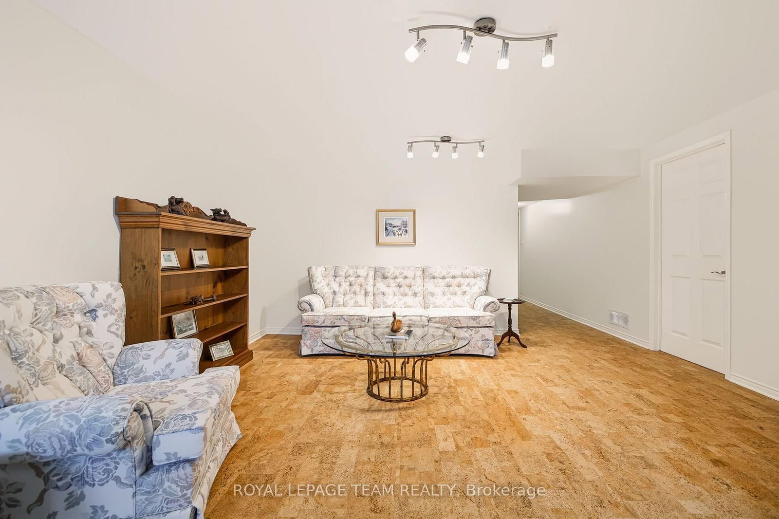 19 Pine Needles Court • Ottawa, ON photo 31