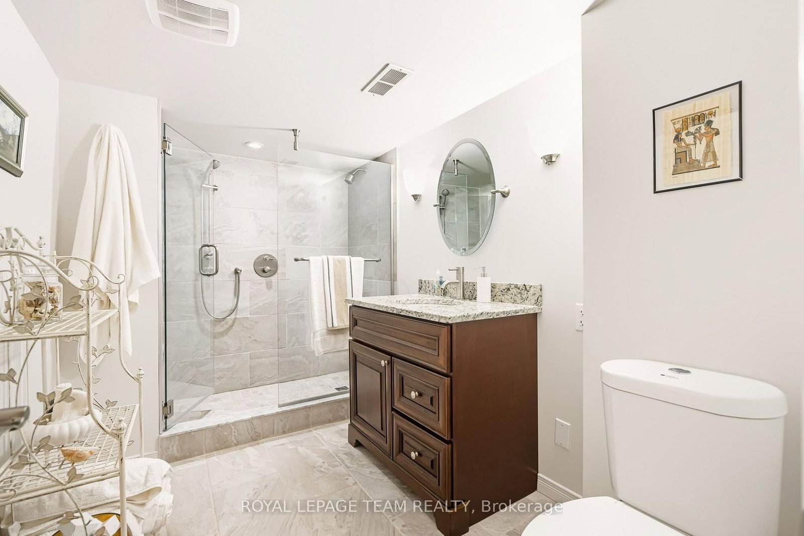 19 Pine Needles Court • Ottawa, ON photo 36