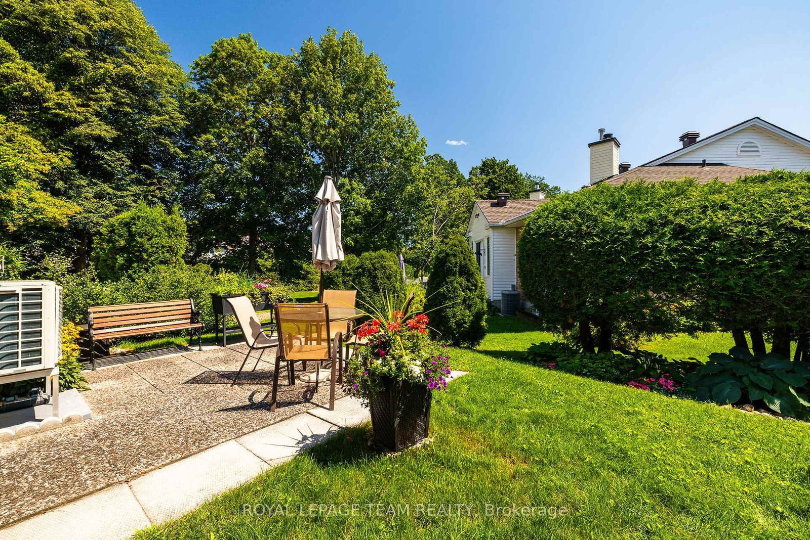 19 Pine Needles Court • Ottawa, ON photo 40