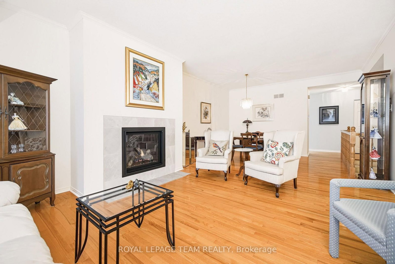 19 Pine Needles Court • Ottawa, ON photo 6