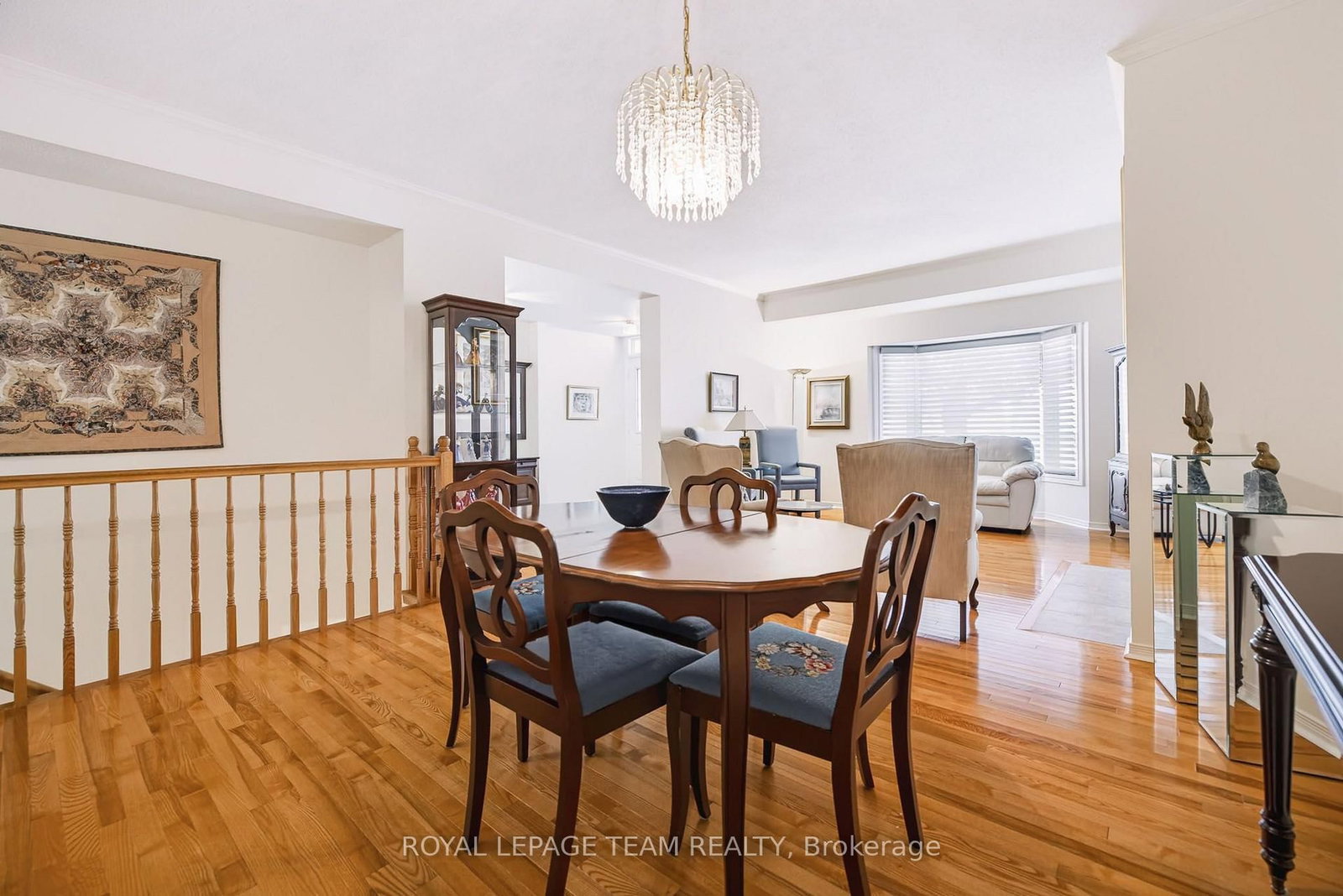19 Pine Needles Court • Ottawa, ON photo 9